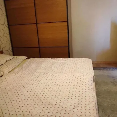 Apartamento In Mit Terrasse