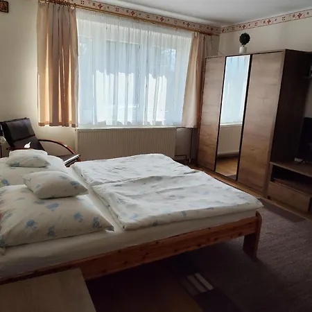 Apartamento In Mit Terrasse Tihany